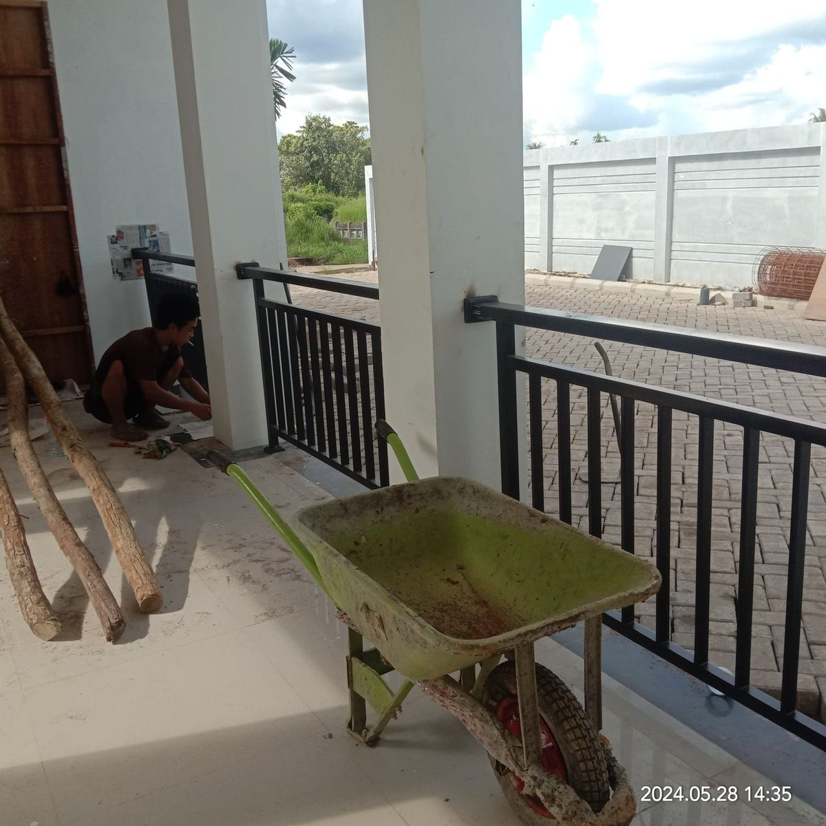 Balkon Krematorium - Dokumentasi Proyek